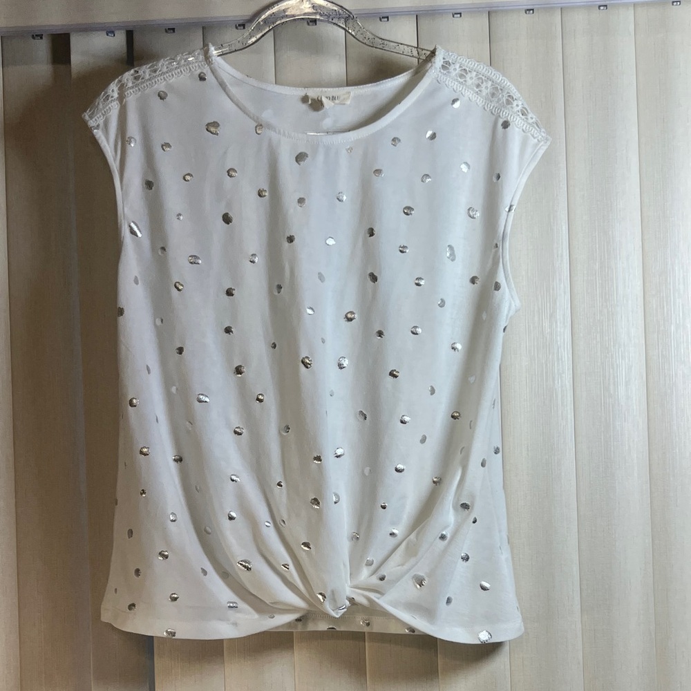Elegant White and Silver Women's Blouse